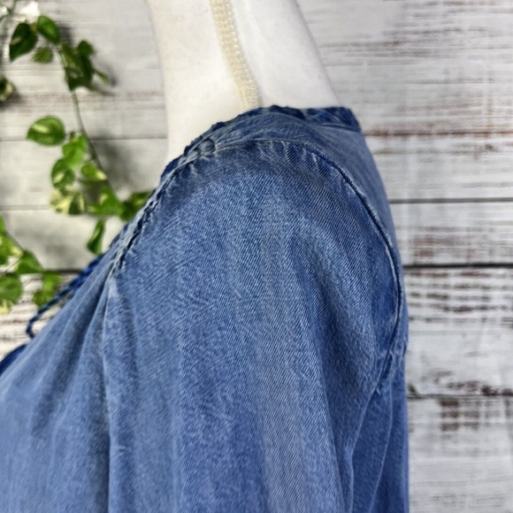 Southern Tide Blouse Tunic size Small Denim Jean Tencel Peasant Boho Tassels - Picture 11 of 16